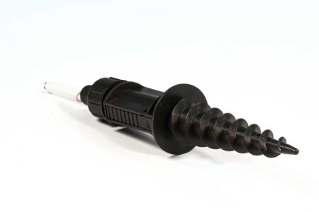 Base a vita per infissione nel terreno